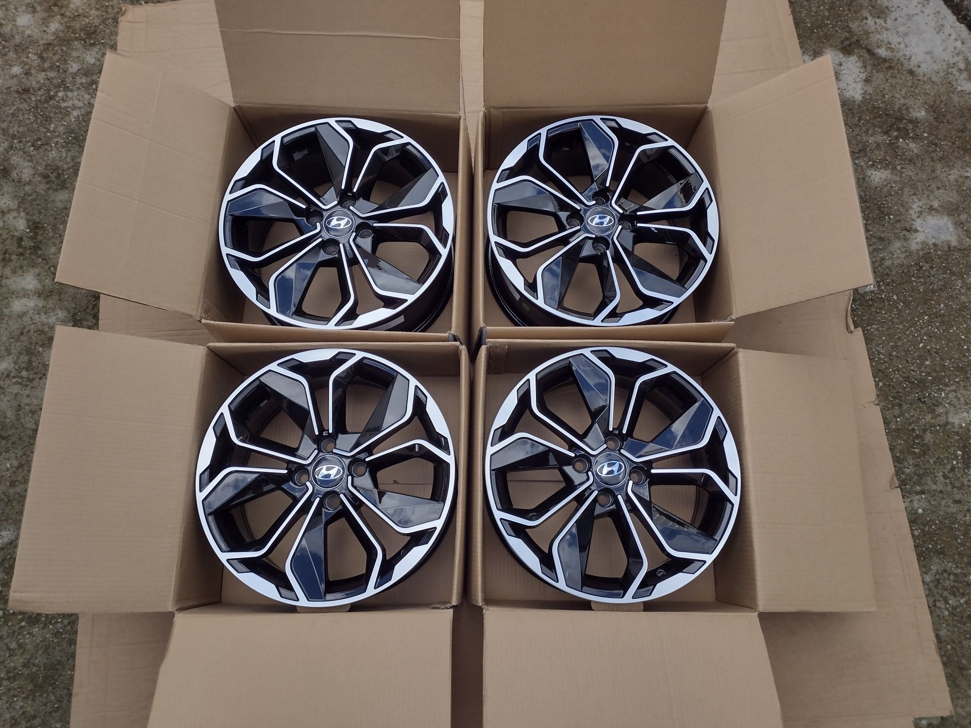 Jante R15 R16 Hyundai i10 i20, Accent , Getz, Bayon 4 x 100 R15