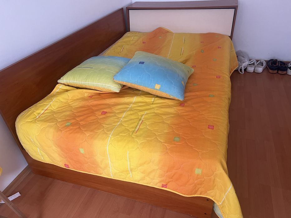 Легло с ракла, подходящо за спалня и за децка стая!