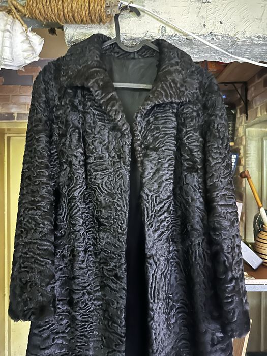 Кожено палто от естествен косъм