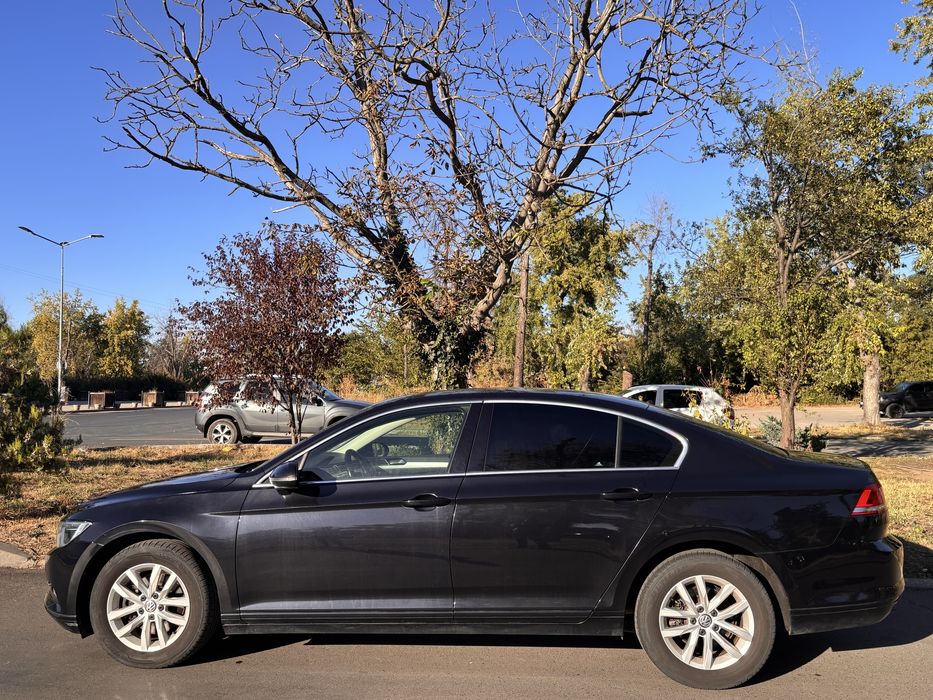 VW Passat B8 2.0 TDI 150 Cp Pilot automat adaptiv 2017