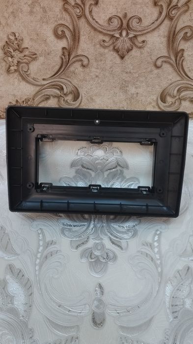 Рамка для Volkswagen Passat, Polo, Tiguan, Golf, Jetta, Skoda Rapid 9