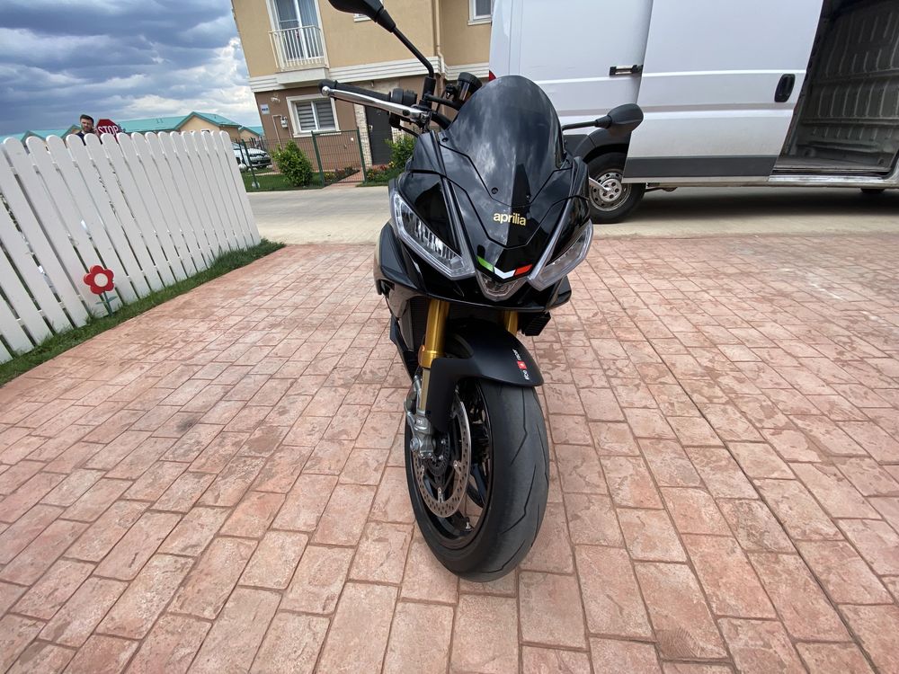 Aprilia Tuono V4 Factory UltraDark 2022