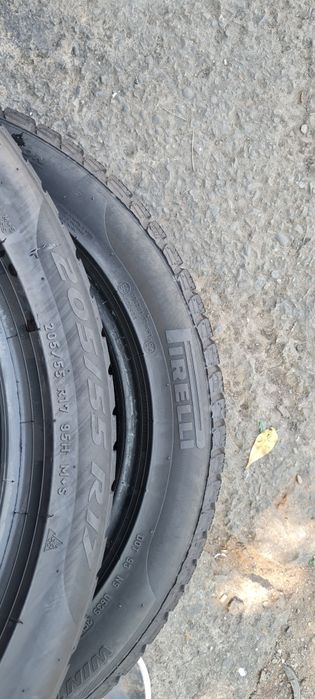 2 Anvelope Pirelli 205 55 R17 M+S