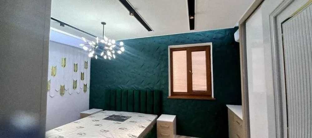 Сдаётся квартира 2 ком на Чиланзарском р-н Е квартл Новза метро