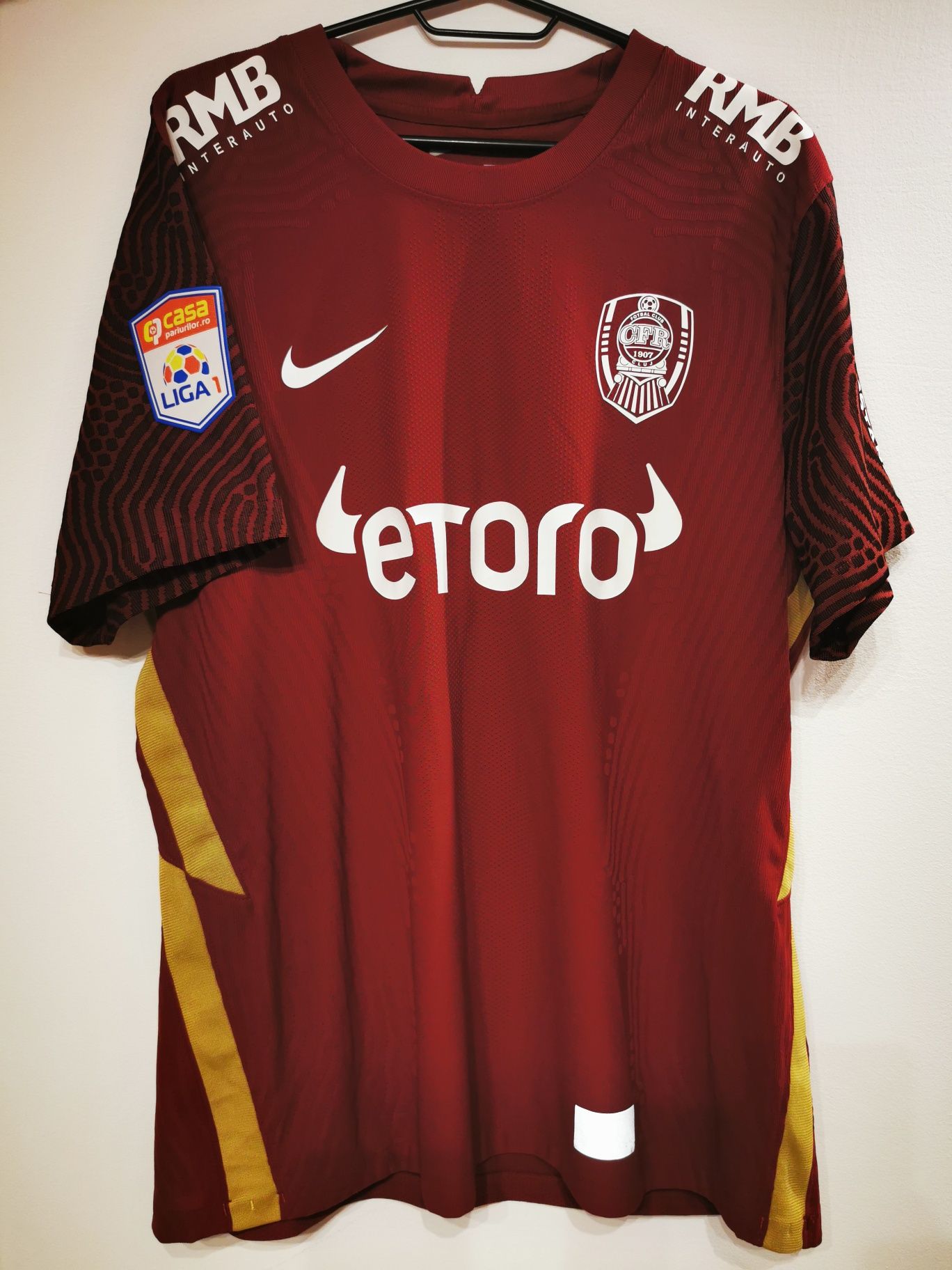 Tricou Cfr Cluj 1907 cu autograf Ciprian Deac