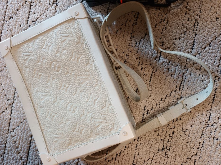 Louis Vuitton чанти