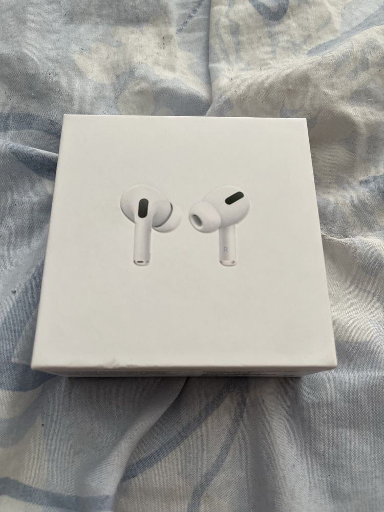 Безжични слушалки AirPods