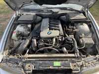 Piese BMW 530D E39 motor electromotor injectoare pompa radiator furtun