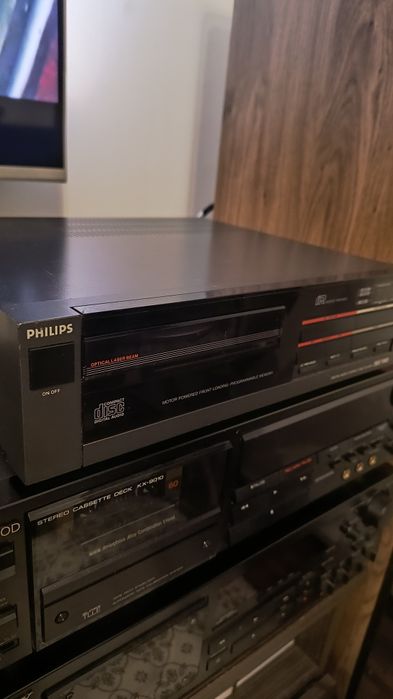 Vând Philips Cd-150