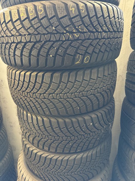 Super Anvelope Noi 4X 235/45 R18 Kumho 2020