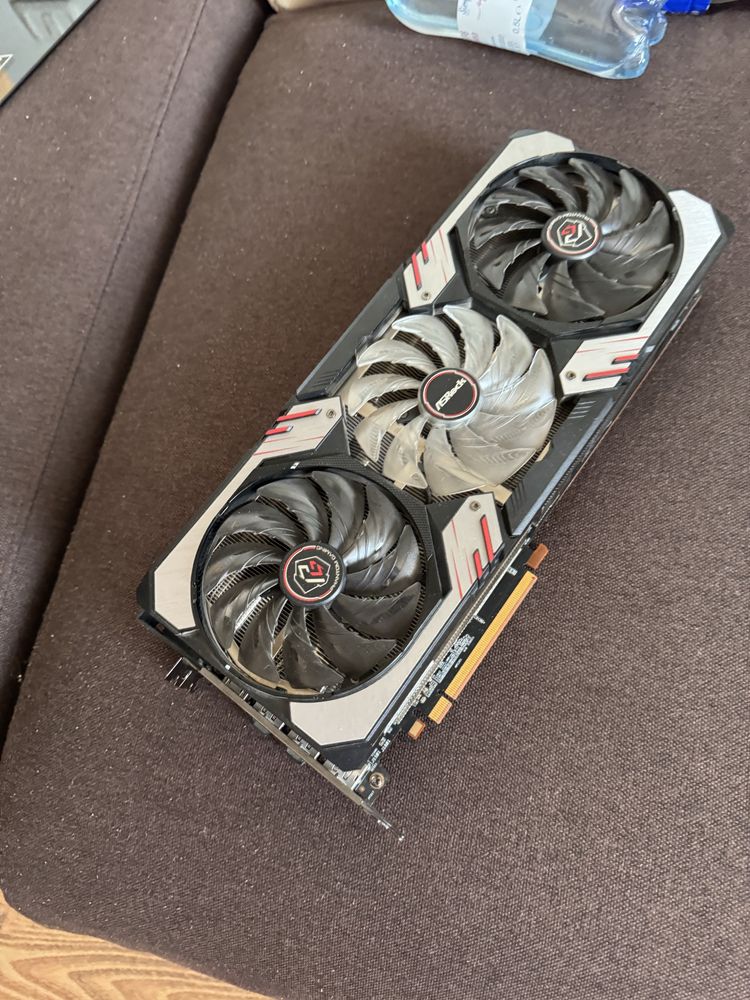 Vand placa video Asrock RX6800 XT Phantom gaming 16GB