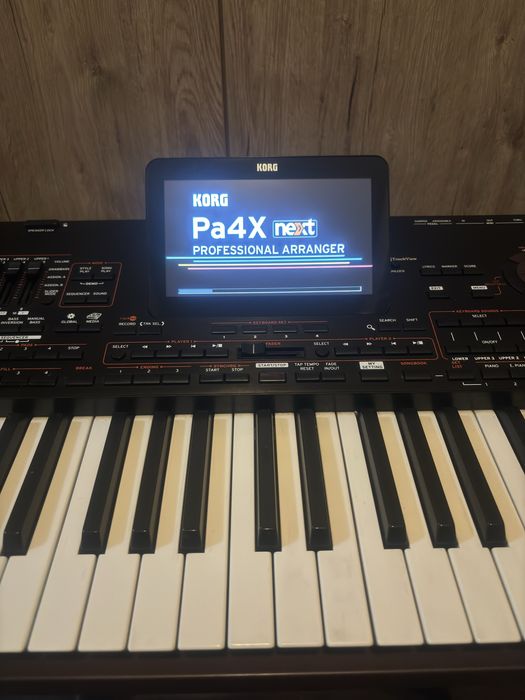 Korg pa4x pro 76