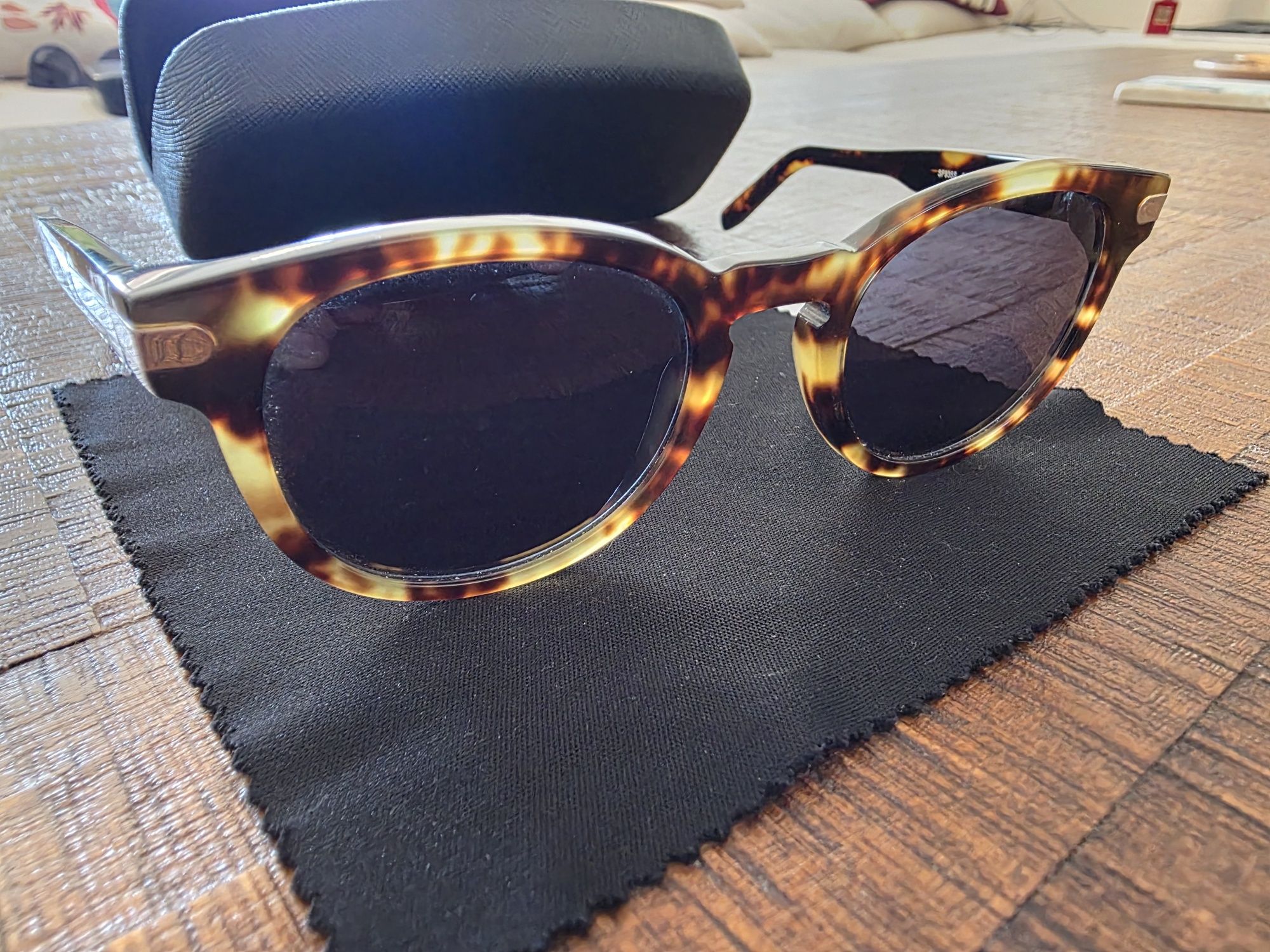 Ochelari de soare Salvatore Ferragamo