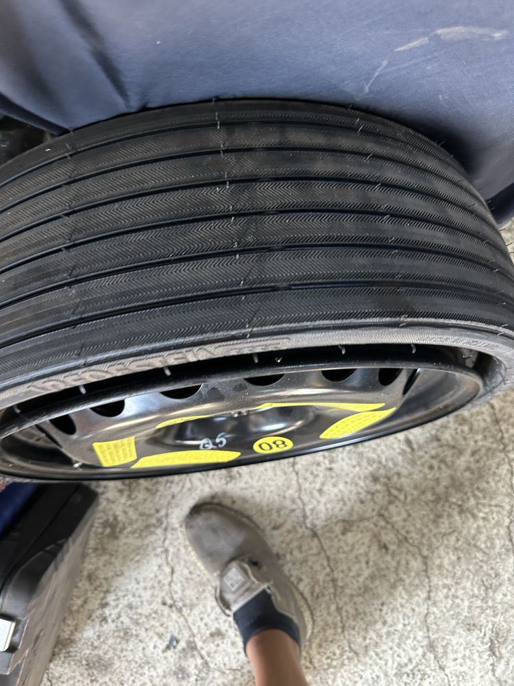 Резервна гума патерица за Audi Q5 8R 195 75 18 5x112mm 8R0601027J et36
