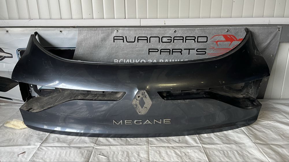 4 броя панел на багажна врата Renault Megane 4 2015-