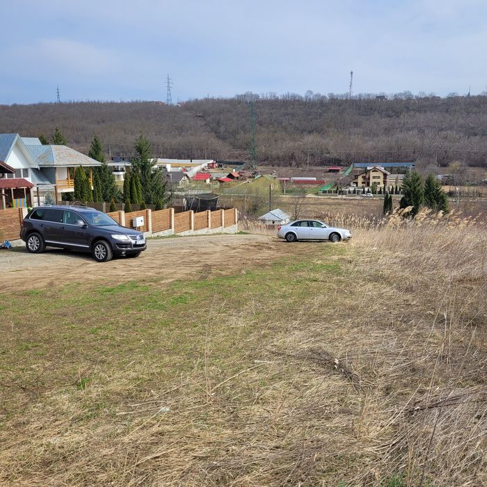 Vând teren zona Delea ,Vaslui