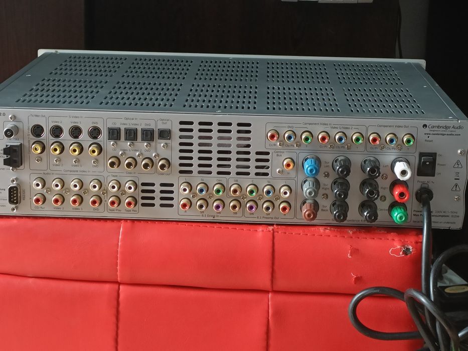 Cambridge Azur 540R