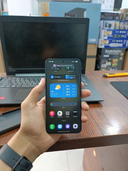 Samsung s23 kareya 8+8 256 gb