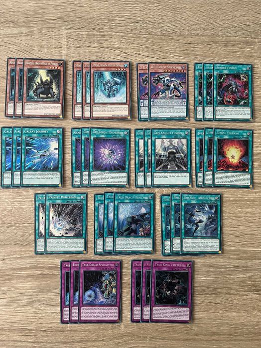 Yu-Gi-Oh! TCG Battles of Legend: Monster Mayhem карти