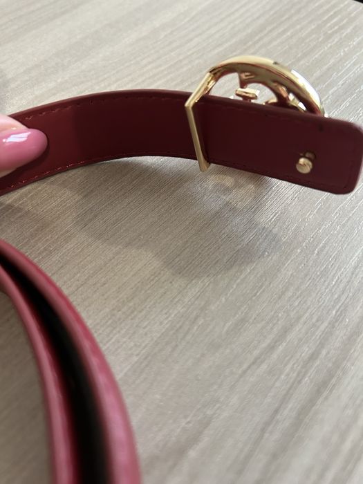 Curea Guess burgundy