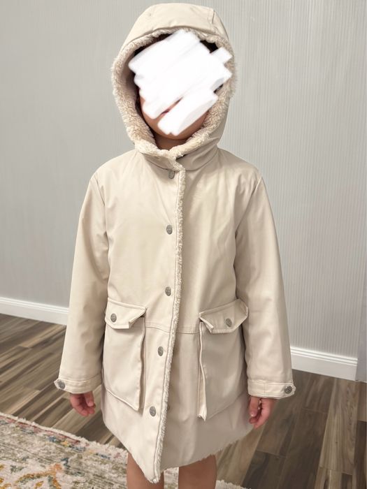 Детская куртка на 5-6 лет