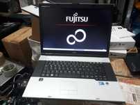 Laptop Fujitsu Esprimo Mobile V6515