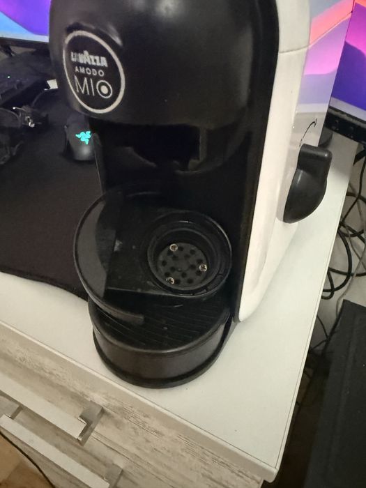кафе машина lavazza a modo mio