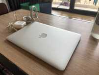 MacBook Air 13” (Early 2015)