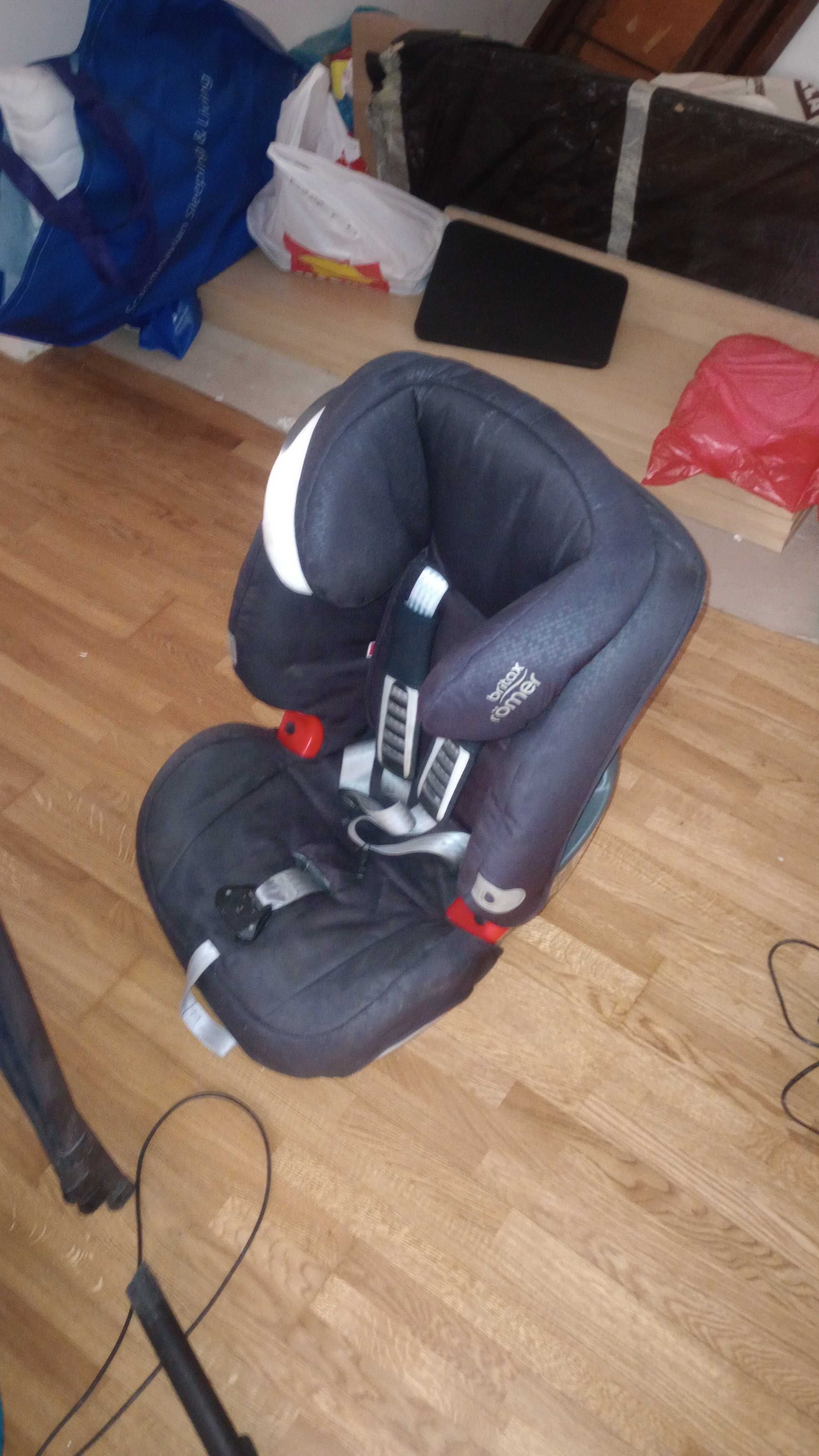 Детско столче за автомобил Britax - Römer