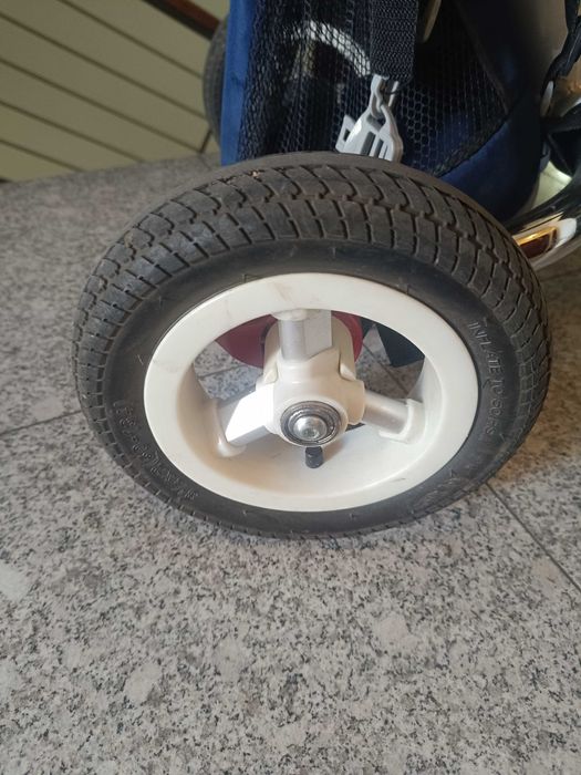 Детска триколка Lexus Trike T300