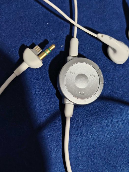 SONY PSP-120, căști audio comandă pe cablu