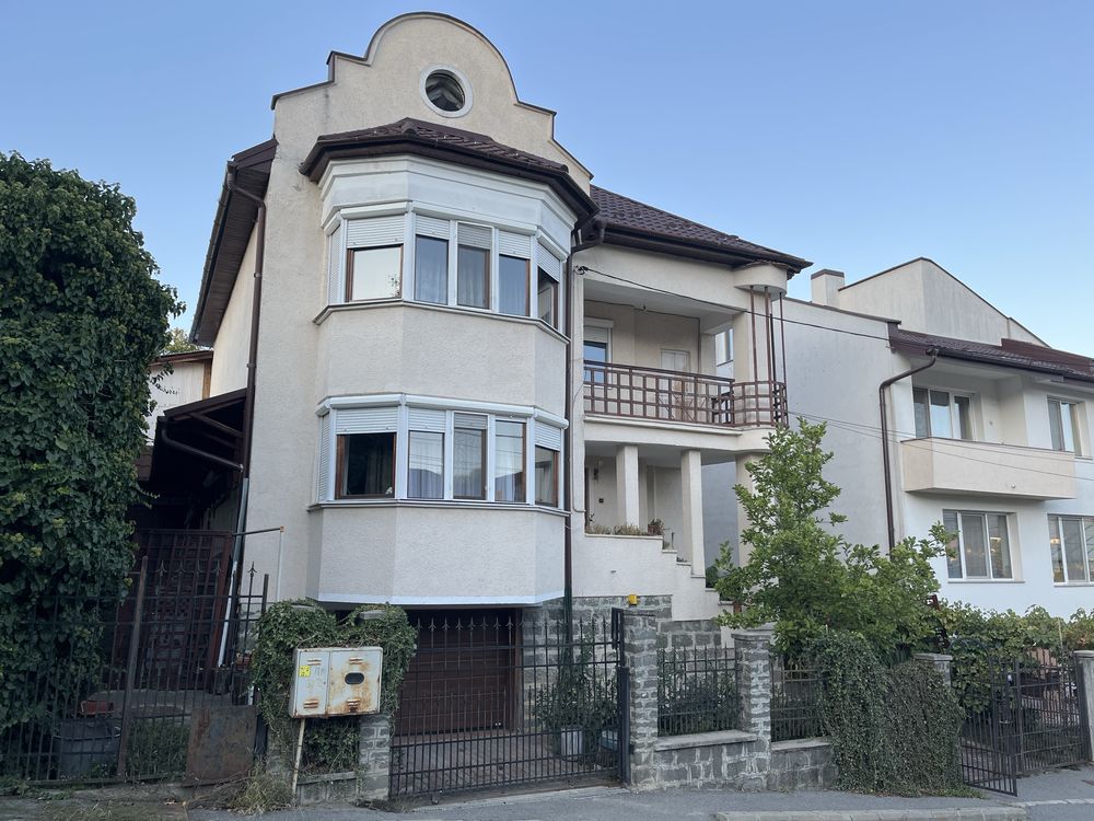 Inchiriez casa in Zalau, Str George Cosbuc 18 b