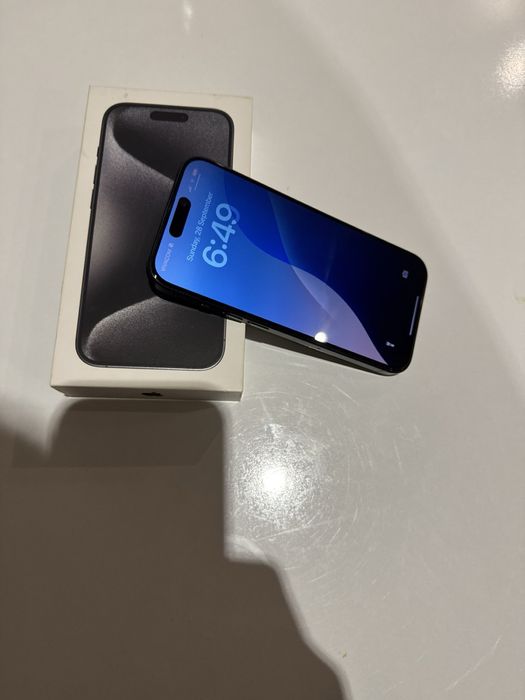 iPhone 15 pro 128 GB