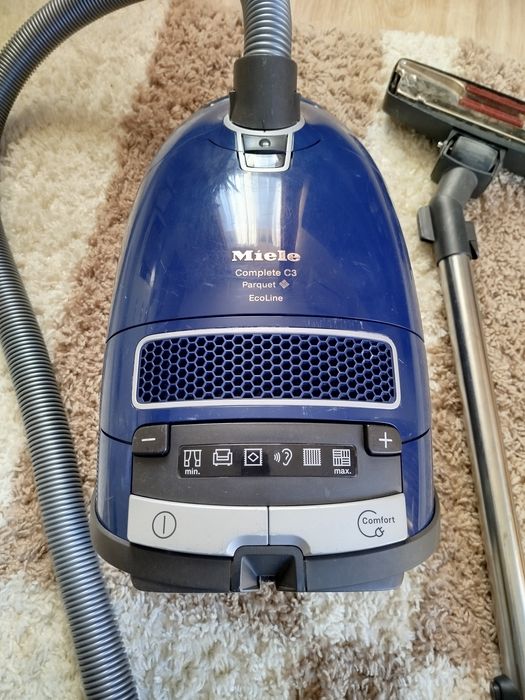 Прахосмукачка Miele c3