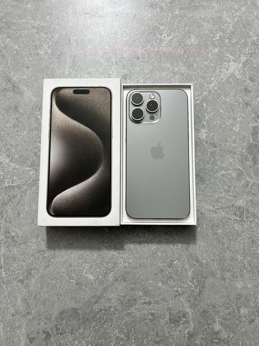 iPhone 15 Pro Max 256GB Natural Titanium