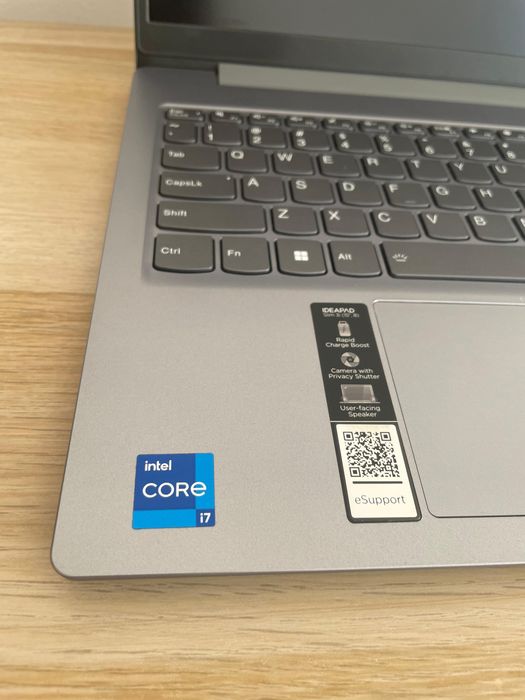 Lenovo IdeaPad Slim 3 i7-13620H 2.4GHz ,16 GB RAM, 1Tb SSD