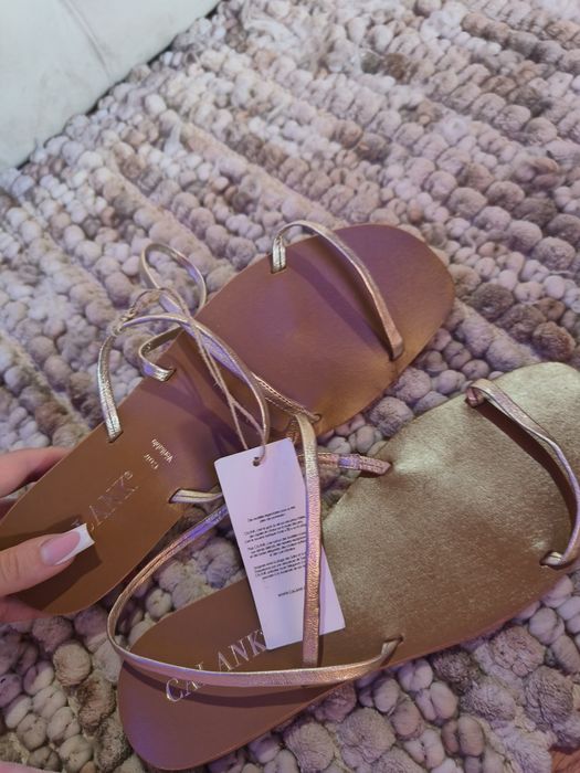 2 perechi sandale Calank