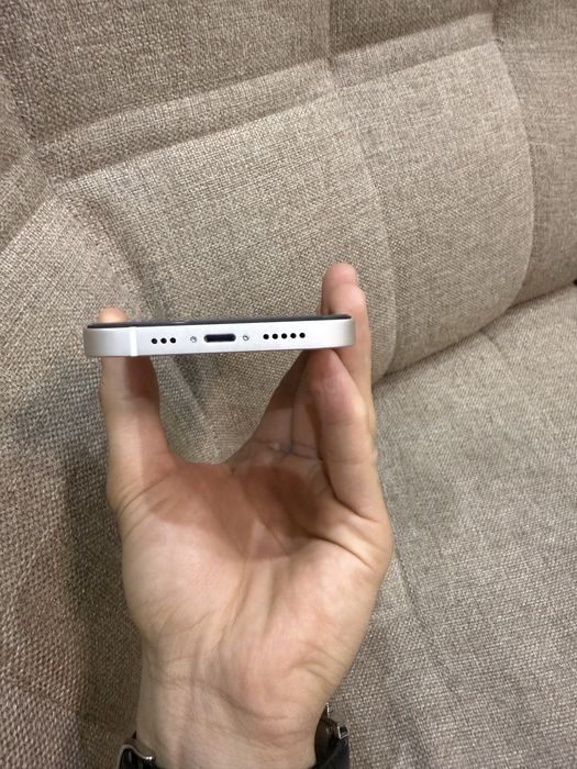 Srochno Iphone 12 oq 64gb
