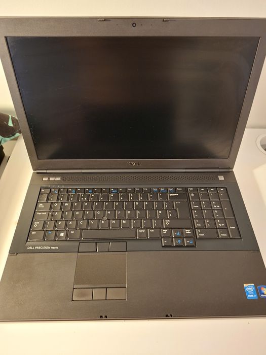 Лаптоп Dell Precision M6800