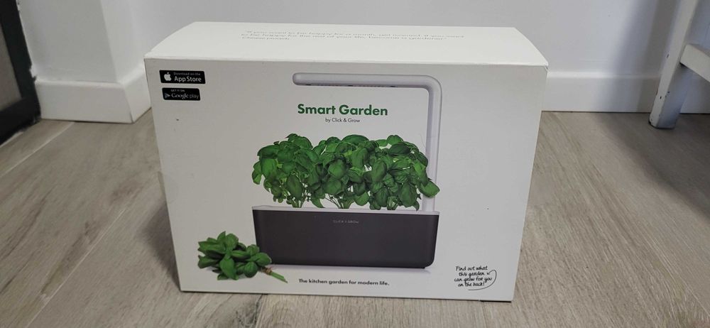 Vand 3x Ghiveci inteligent Smart Garden by Click and Grow