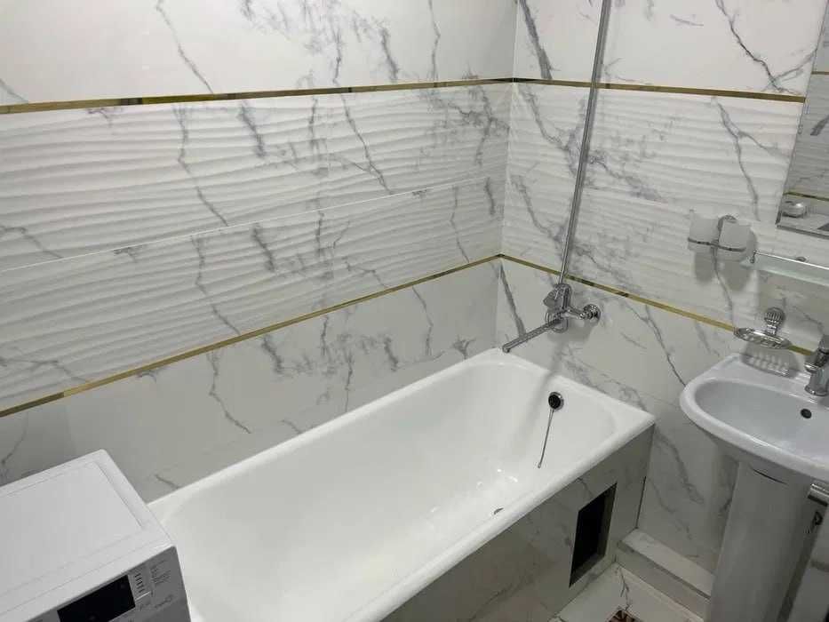 Ganga 2xonalik issiq kvartira Srochno topshiriladi metro oldida