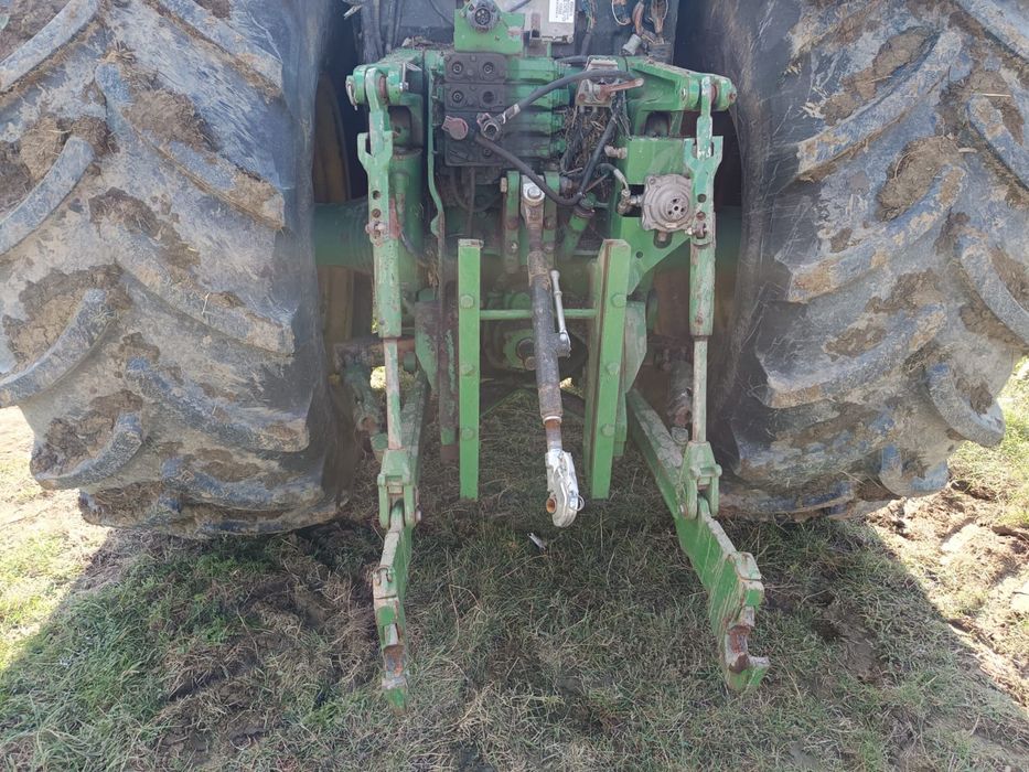 Vand sau schimb john deere 8200