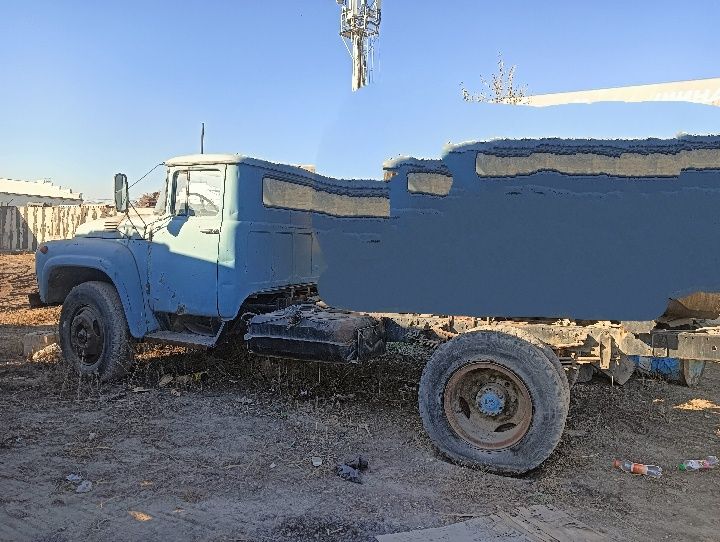 Продам ЗИЛ  шасси