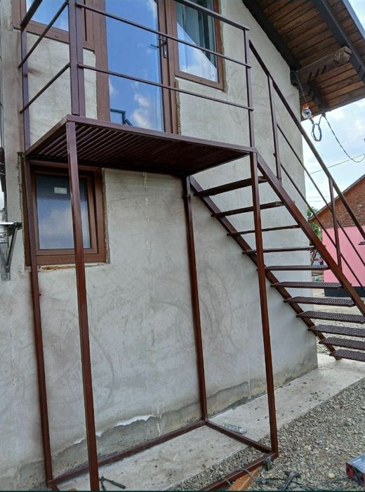 scarii metalice zincate exterioare la cela mai mic preț