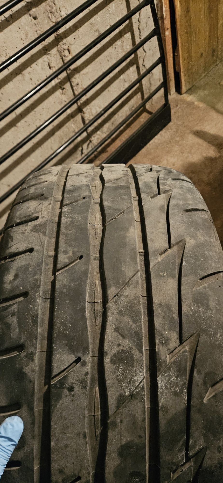 Летни гуми Firestone размер 255/35/20 и 275/35/20