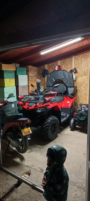 Cf moto x4 450 L 2025 euro 5 numere negre,700 km