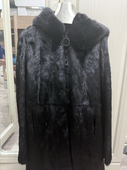 Норковый шуба , продаю потому что маленькая стала