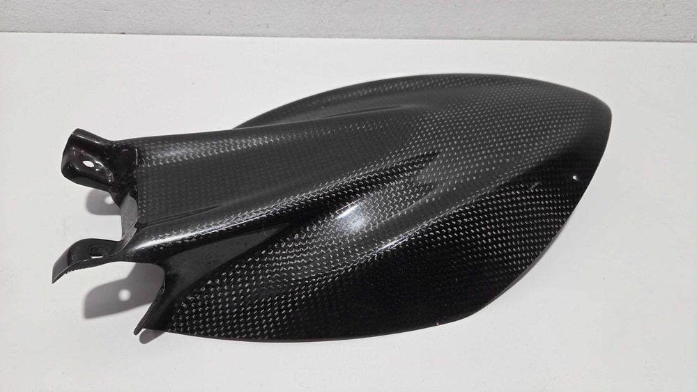 Aripa spate carbon reala Honda CB1000R 2008-2016