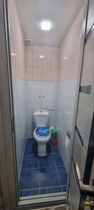 Sergile 4 avtosalon ro'parasida 2 xonali uy ijaraga beriladi oilaga