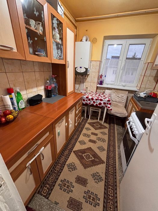 Apartament 2 camere, decomandat.